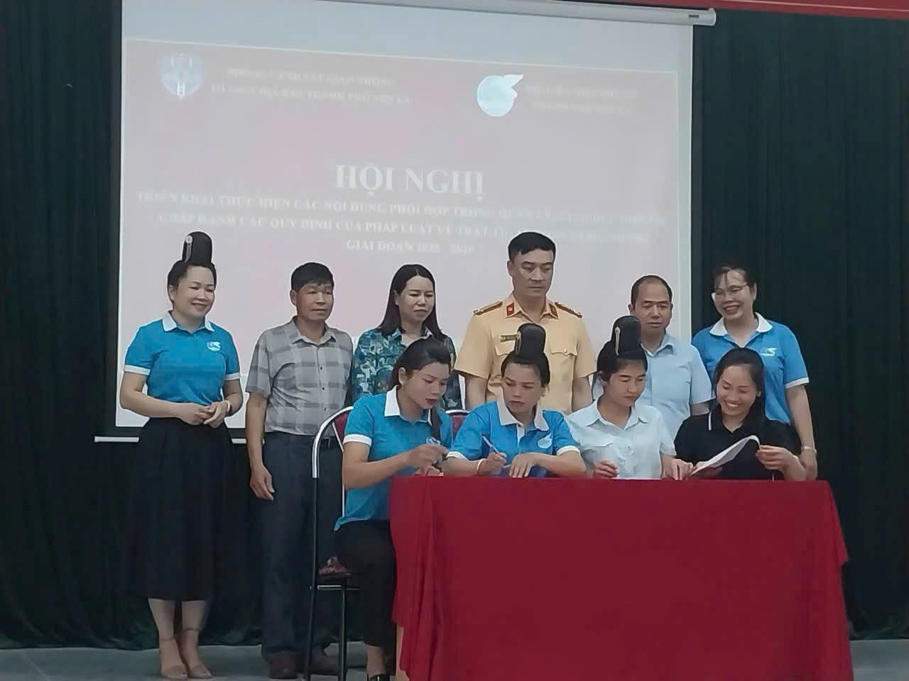 Phối hợp quản lý giáo dục con em chấp hành quy định pháp luật về An toàn giao thông