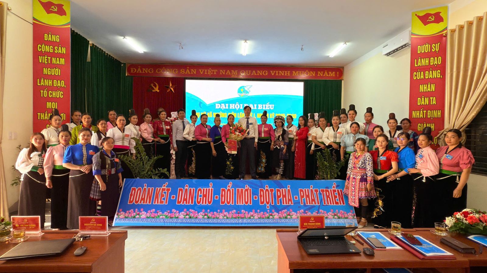 Đại hội hội LHPN xã Mường Giôn lần thứ I, nhiệm kỳ 2025-2030 thành công tốt đẹp 