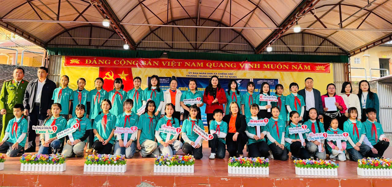 Hội LHPN xã Chiềng Hặc triển khai chiến dịch truyền thông Dự án 8 tại các CLB “Thủ lĩnh của sự thay đổi”